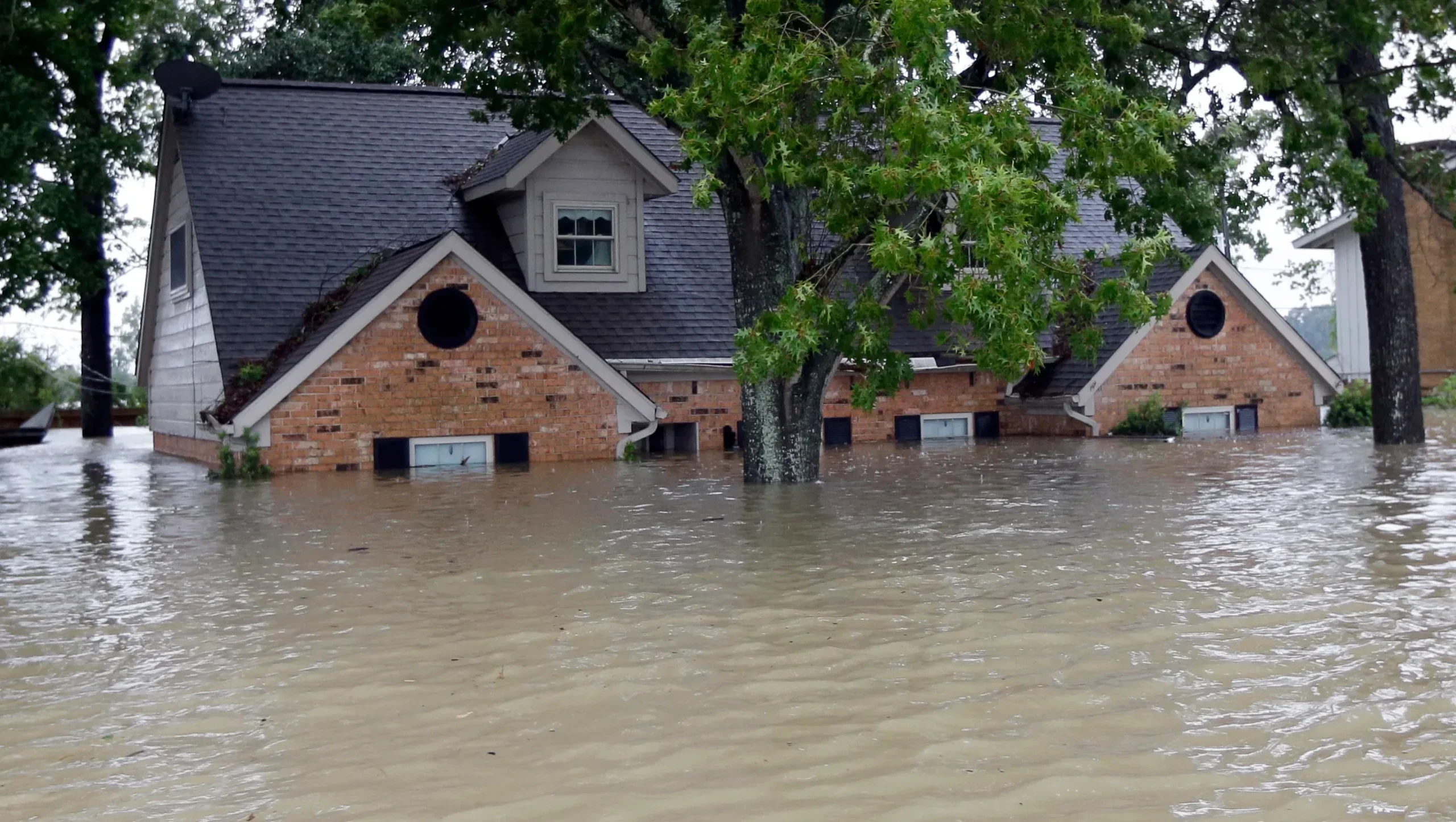 636395997037595215-AP-Harvey-Flood-Insurance.jpg